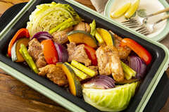 ホットプレートでぎゅうぎゅう焼き「スペアリブとたっぷり野菜でBBQ気分」