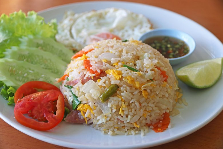 iStock.com/Ungnoikalookjeab