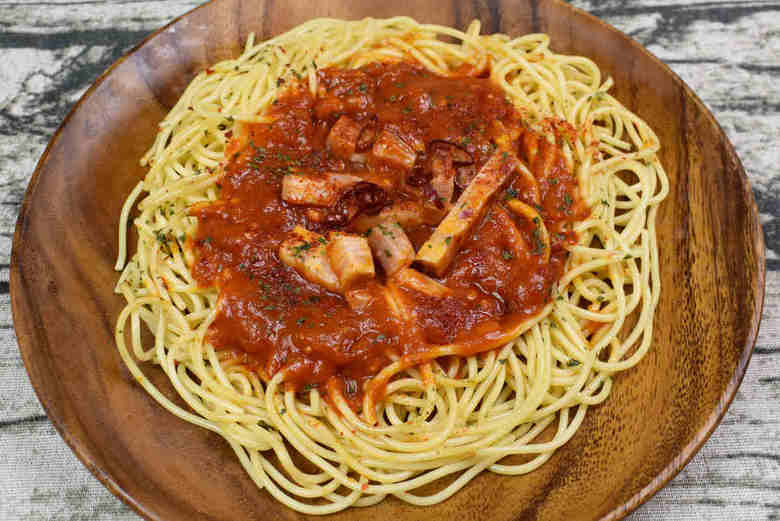 ローソンの人気パスタ「LV.2 悶える辛さ！ 旨辛アラビアータ」の実物画像03