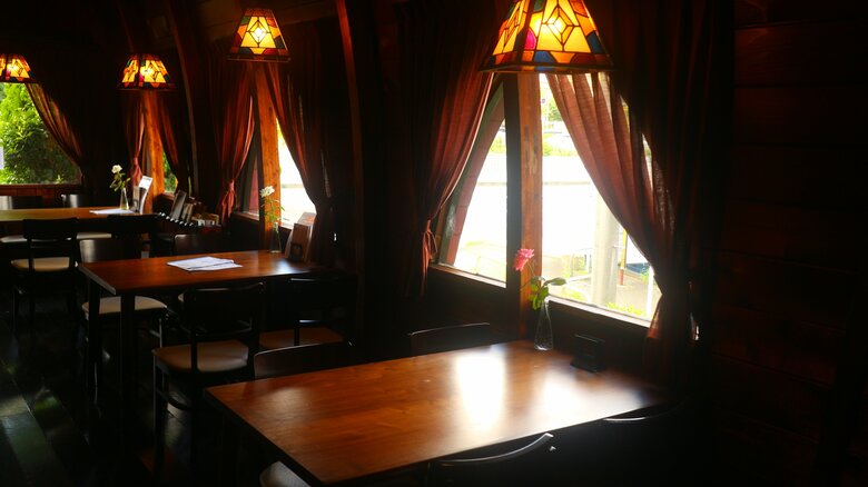 CANADIAN coffee shop 〒206-0023 東京都多摩市馬引沢1-15-1