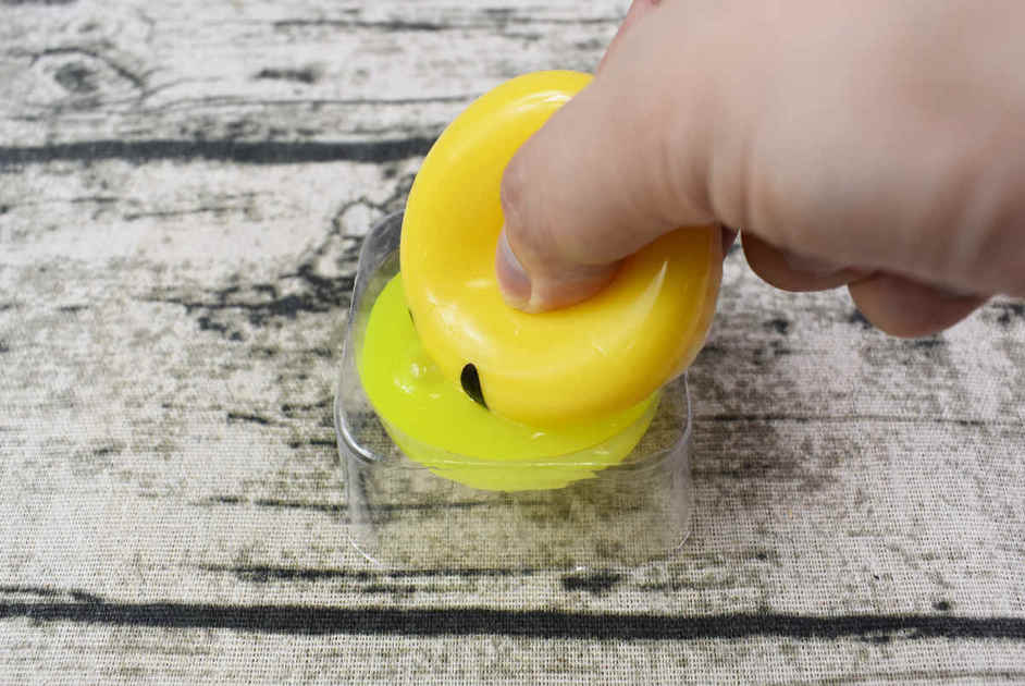 おすすめセリアおもちゃ「スライムぼうず」の商品画像2