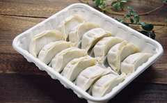 冷凍餃子を使ったズボラ飯!?「えっ皮だけ使うの？」