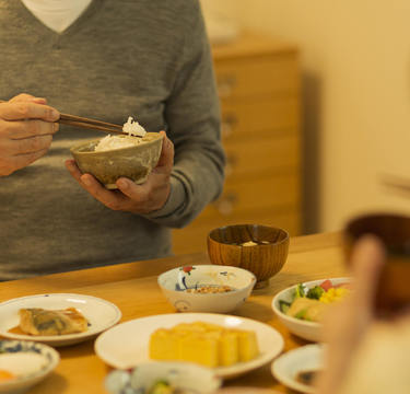 作ったおかずを皿の端にちょっとだけ残す夫の幼稚な反論