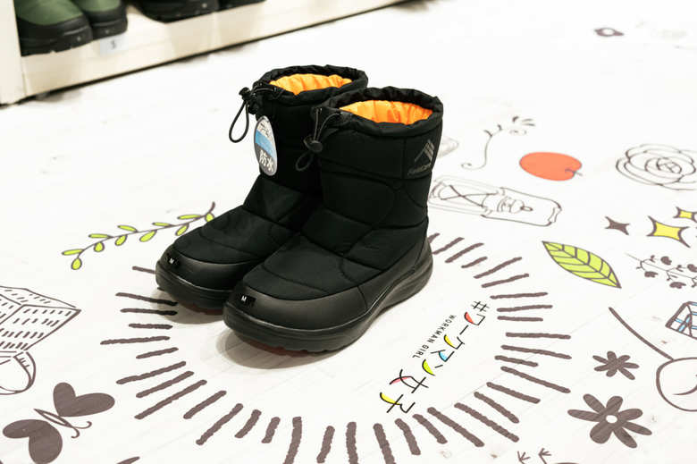 ワークマン女子 防寒ブーツケベック