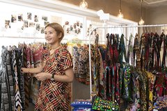 職業を転々とした先にあったアフリカ布の魅力「未経験・英語力なし」35歳女性がケニアでアパレルを始めるまで