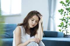 加齢で起こる「尿もれ」が自己肯定感を下げることも?【医師に聞く】