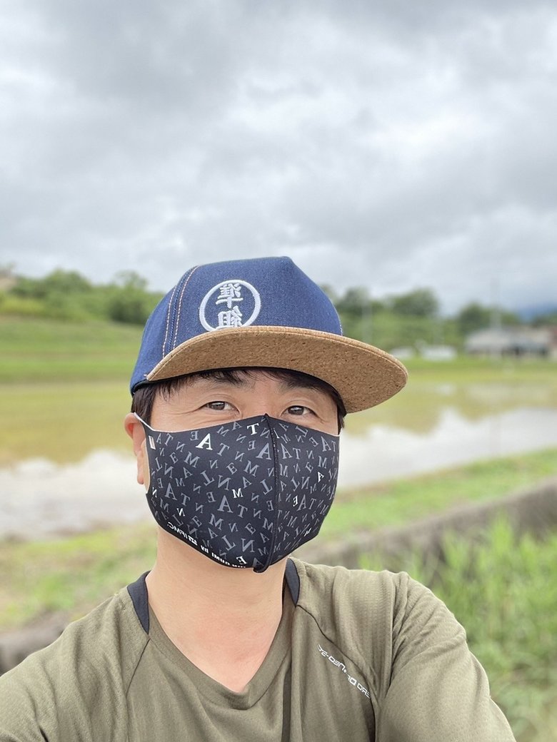 お笑いLIVEが終わって息つく暇なくオンライン取材に応じてくれた河本さん