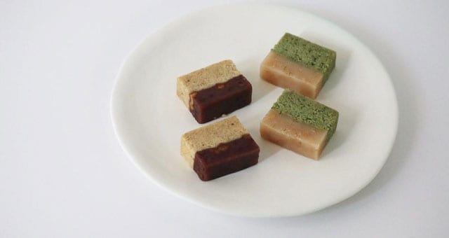 蒸し菓子の「浮島蒸羊羹」。くちどけのいい蒸しカステラのようなしっとりとした食感ともっちりとした蒸し羊羹の二重の味わいが楽しめる（いと達提供）