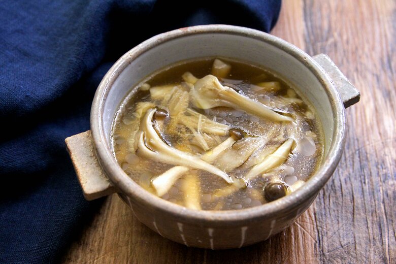 【きのこスープの作り方3】器に盛って完成！