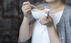 包丁を使わずたった10分！斬新な絶品スープの作り方