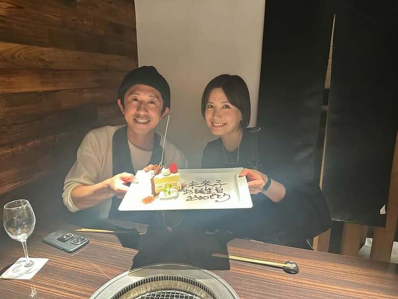 2007年に結婚した妻・未来子さんの誕生日を祝う梶原さん