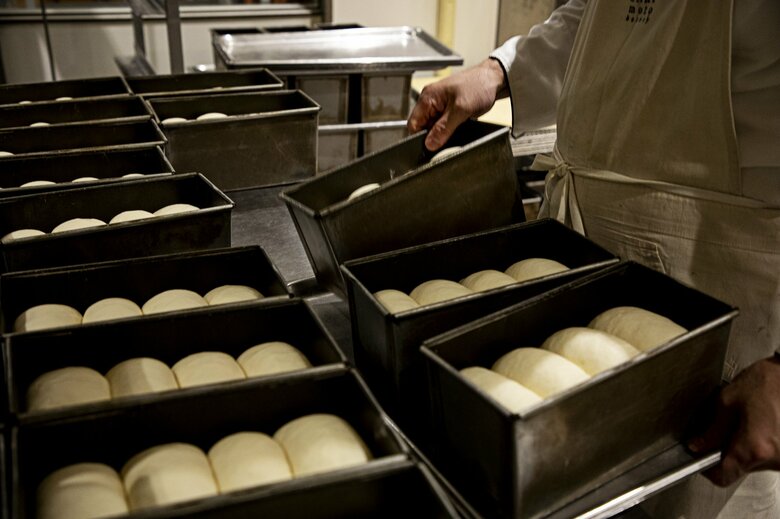 一つひとつ、確かな目で確認していく