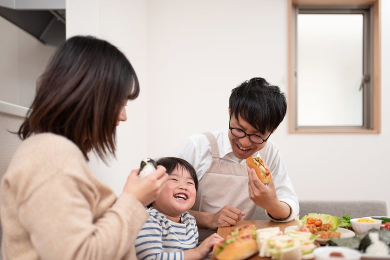 iStock.com/monzenmachi