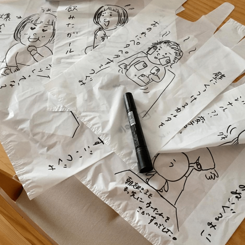 ​通っていた園ではおむつ持ち帰りだったため、毎日2枚「つぐみトピックス」を描いたポリ袋を持参させていた。