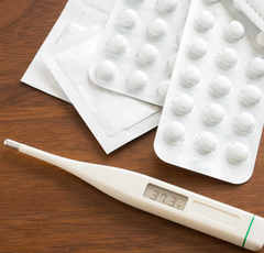 具合が悪い…朝から体調不良アピールをする夫に世の妻から怒りの声が降り注ぐ