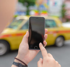 タクシー配車アプリの戦国時代!?利用率は4年前の約2倍に！