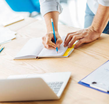 仕事の優先順位がわからない…新入社員の悲惨なエピソードに先輩たちは？