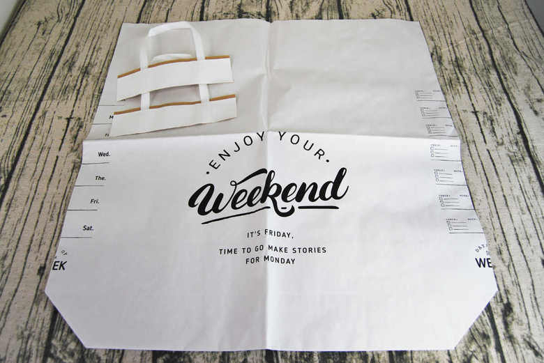 ダイソーおすすめ収納「ペーパーストックバッグ」の本体画像