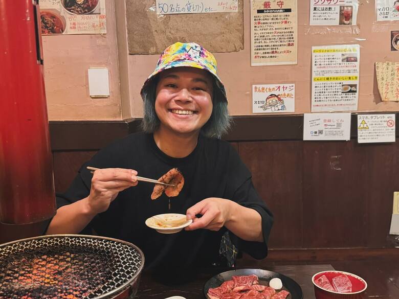 焼肉でパワーをつけてお笑いライブへGO