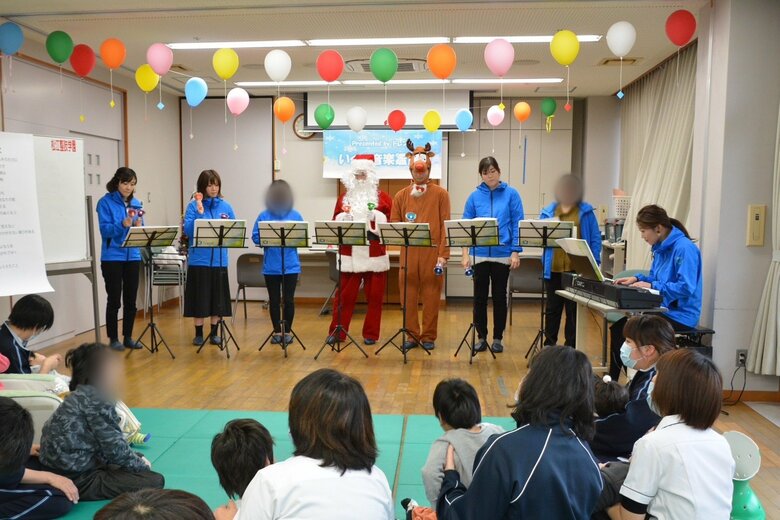 クリスマスにいっくんの通う障害者施設を訪問したことが契機に