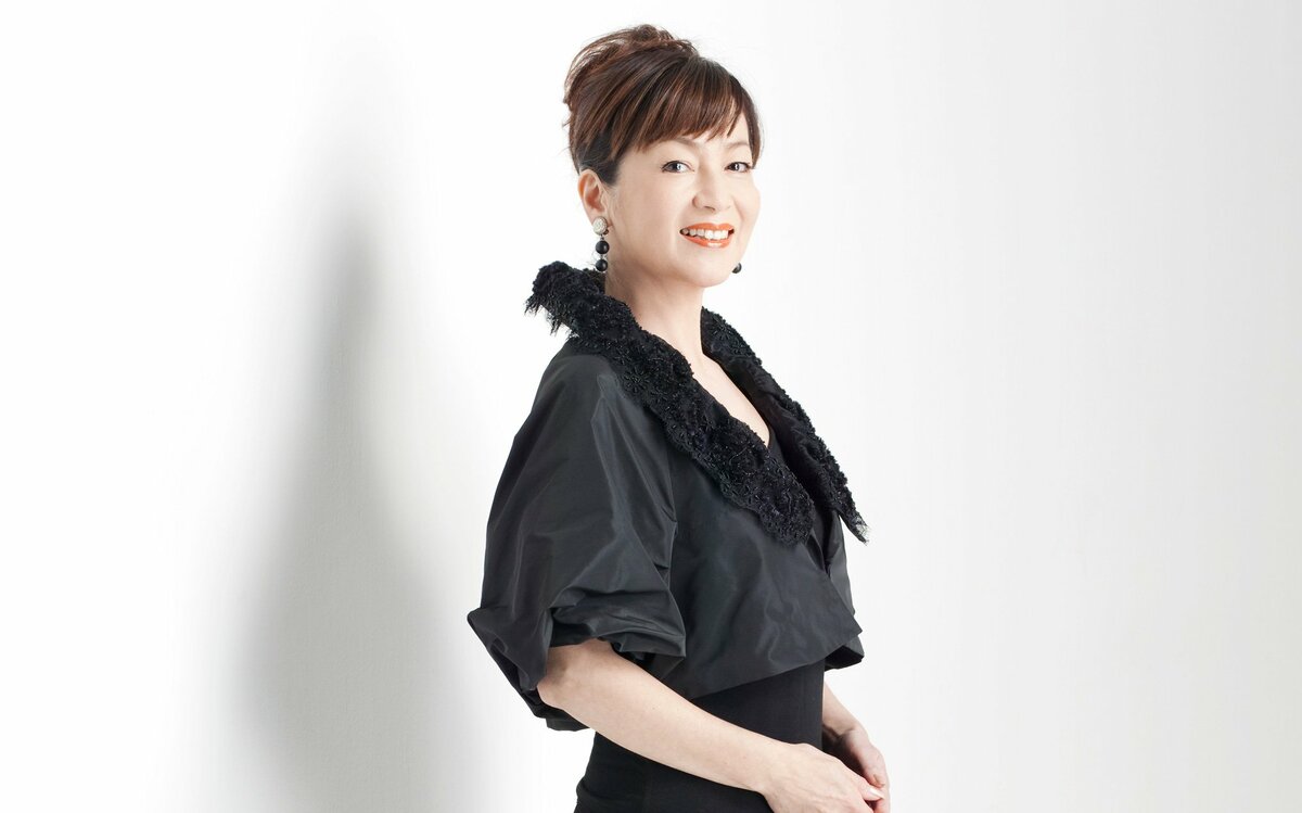 藤真利子《母はすっかり冷たくなって》自宅介護で92歳の母を看取った瞬間「介護はどれだけやっても後悔する沼」|CHANTO WEB