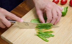 道場さんのステンレス包丁『ろく刀』を使ってみました。ステンレスでこのサイズ感が使いやすい！