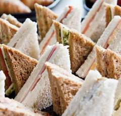 フリルサンドとは？”ゆめかわ”サンドイッチがブームを席巻