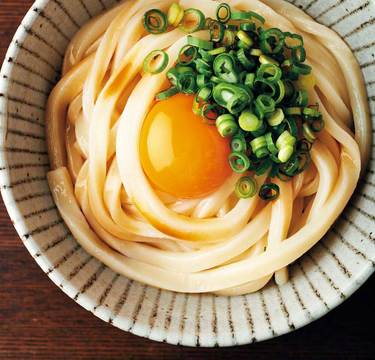冷凍うどんで作る釜玉が絶品！【おうちで丸亀製麺】
