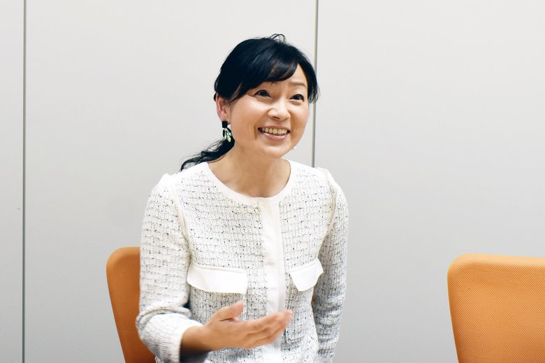 「家事を分担するとむしろイライラしてしまいがち」と話す春日さん