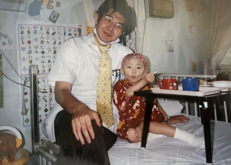 愛迷さんと担当医。温かい見守りのなか治療に奮闘した