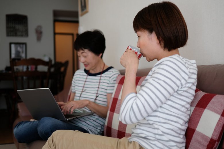 iStock.com/monzenmachi