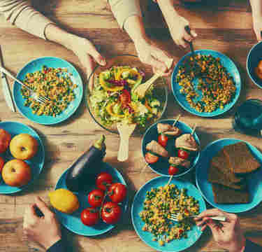 親戚が泊まるときはお世話代をもらうべき！物議を醸した議題も隠れた賛同者がチラリ