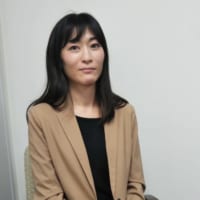 カシオ計算機株式会社人事部人事戦略グループ所属。人事部にて人事異動・組織変更や評価制度運営担当、人材育成担当を経て、現在は人事制度の企画推進を担当する。 