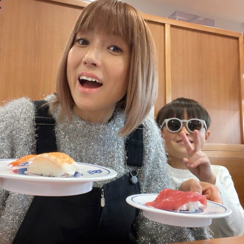 家族と回転寿司に行ったときの貴重なショット