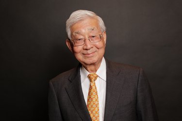 「娘は生後2か月で余命宣告」妻は失神。高嶋ちさ子の父、ダウン症の長女と歩んだ「隠さぬ」日常