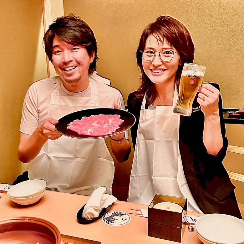 夫婦で食事に行って、リラックスして過ごす金子さん