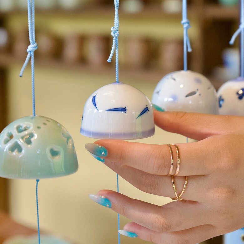 毎年夏に開催される風鈴祭りも有名