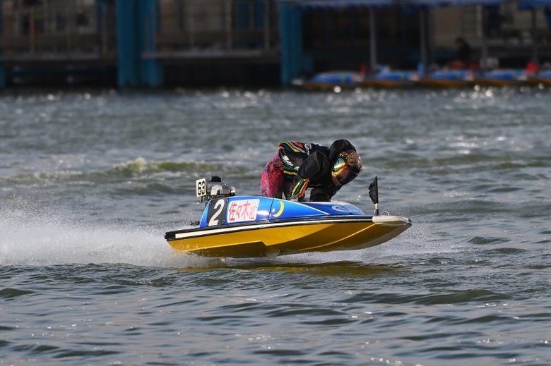 レース中の佐々木さん
