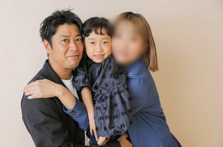 パンサー尾形貴弘、尾形あい