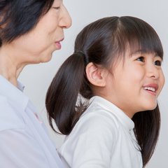 厳しかった母が孫を甘やかす…「娘が言っても聞く耳持たない」姑より厄介な理由