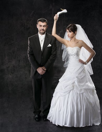 ライター：恭 明日風