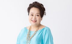 「16年以上連れ添った猫や犬との別れ」ペットロスに陥った渡辺えり「廊下のダンボールを見入ってしまう自分に驚いた」