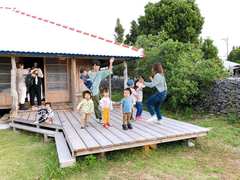 子連れでの沖縄離島合宿まで実現！CRAZYの自由度の高い働き方の理由