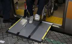 進む鉄道のバリアフリー化！東京メトロの新たな試み