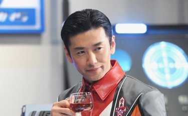 大浦龍宇一（55）小学校の学習指導補助員と俳優の「二足のわらじ生活」を続ける知られざる理由