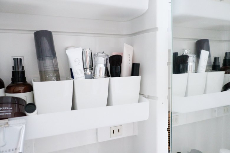 洗面台上の収納例