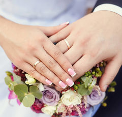 小林麻耶さんは交際ゼロ日婚だった!?意外と多い即婚・芸能人カップル