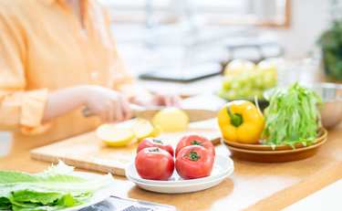 混ぜてちぎってすぐできる！森公美子さん直伝の春野菜レシピ