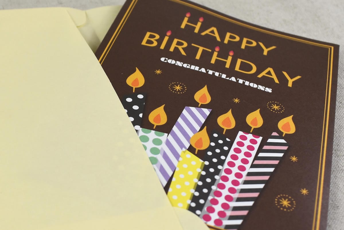 セリア メロディーカード バースディ キャンドル 音楽が流れるカードは子どもウケもバッチリ Chanto Web