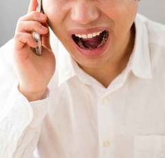 もうヤダ！ 旦那が自分の職場に苦情の電話を入れようとします